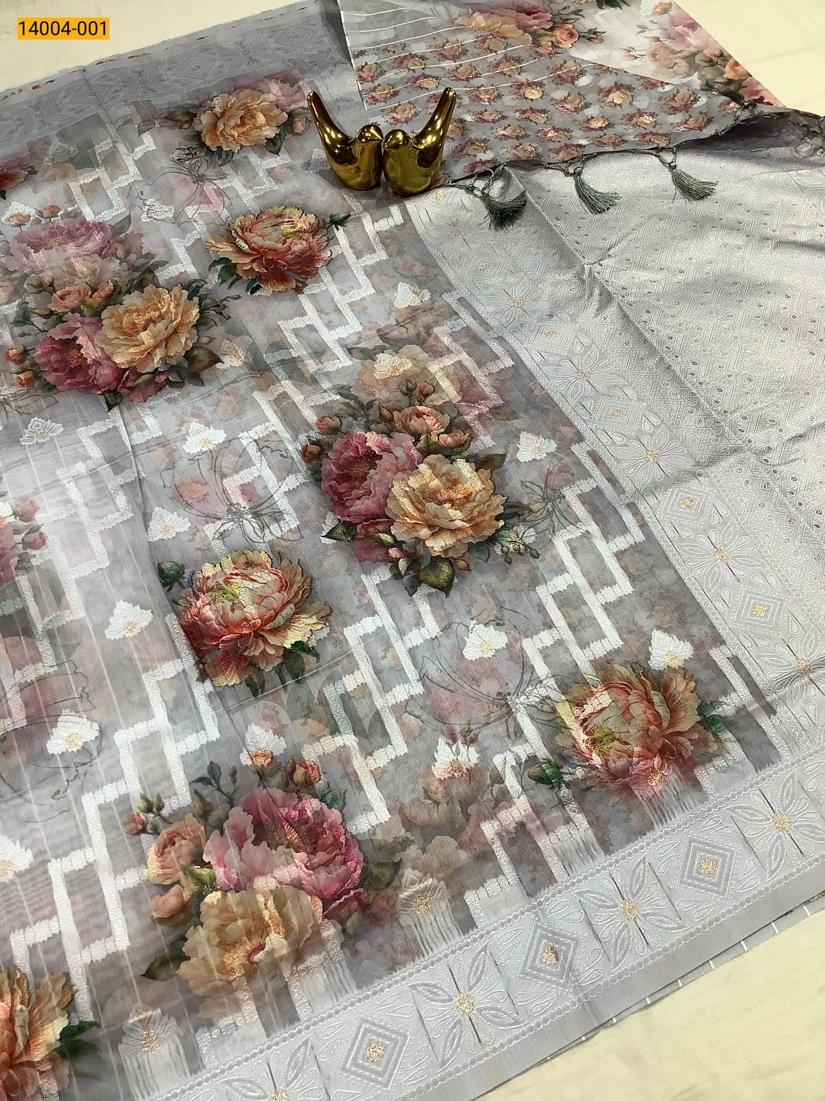 Gray Manipur Soft Digital Printed Saree