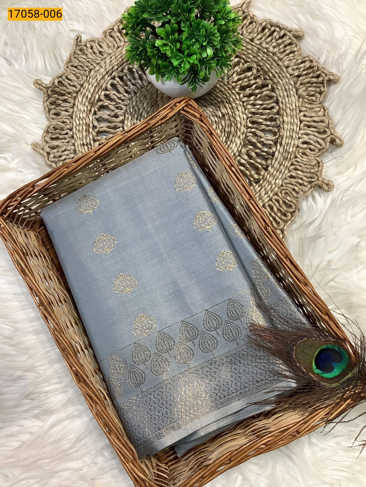 Gray Kanjivaram Silk sarees