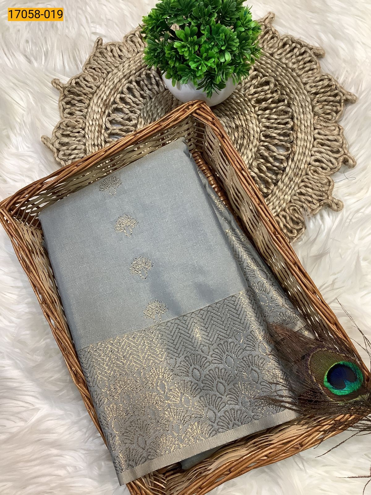 Gray Kanjivaram Silk sarees