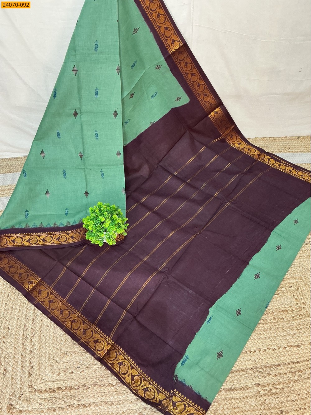 Green Sungudi Pure Cotton Saree Green Sungudi Pure Cotton Saree