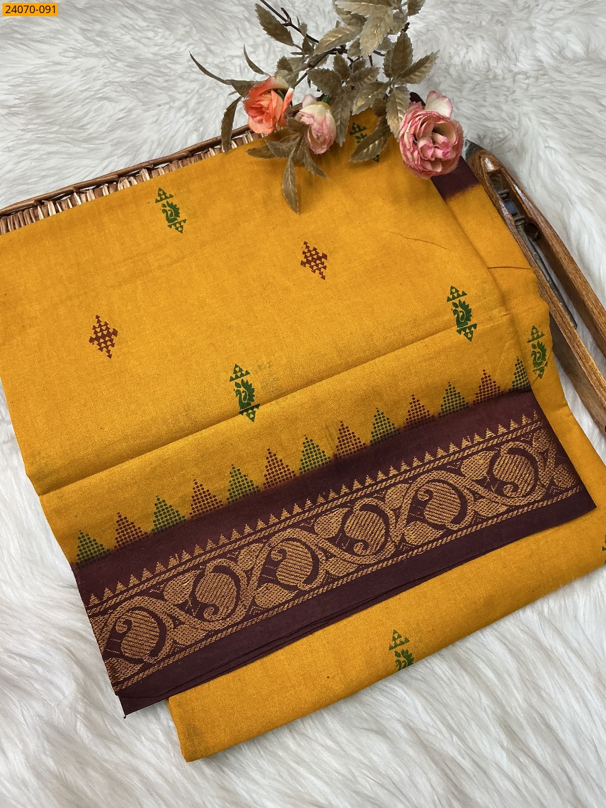 Mustard Sungudi Pure Cotton Saree