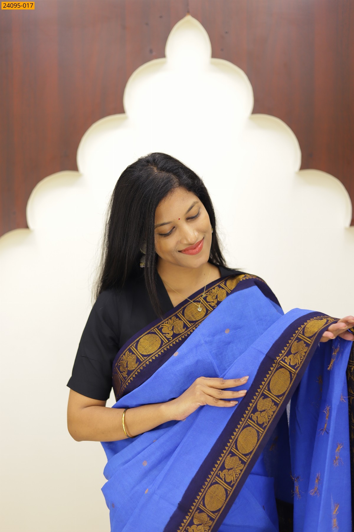 Sungudi Cotton Putta Saree