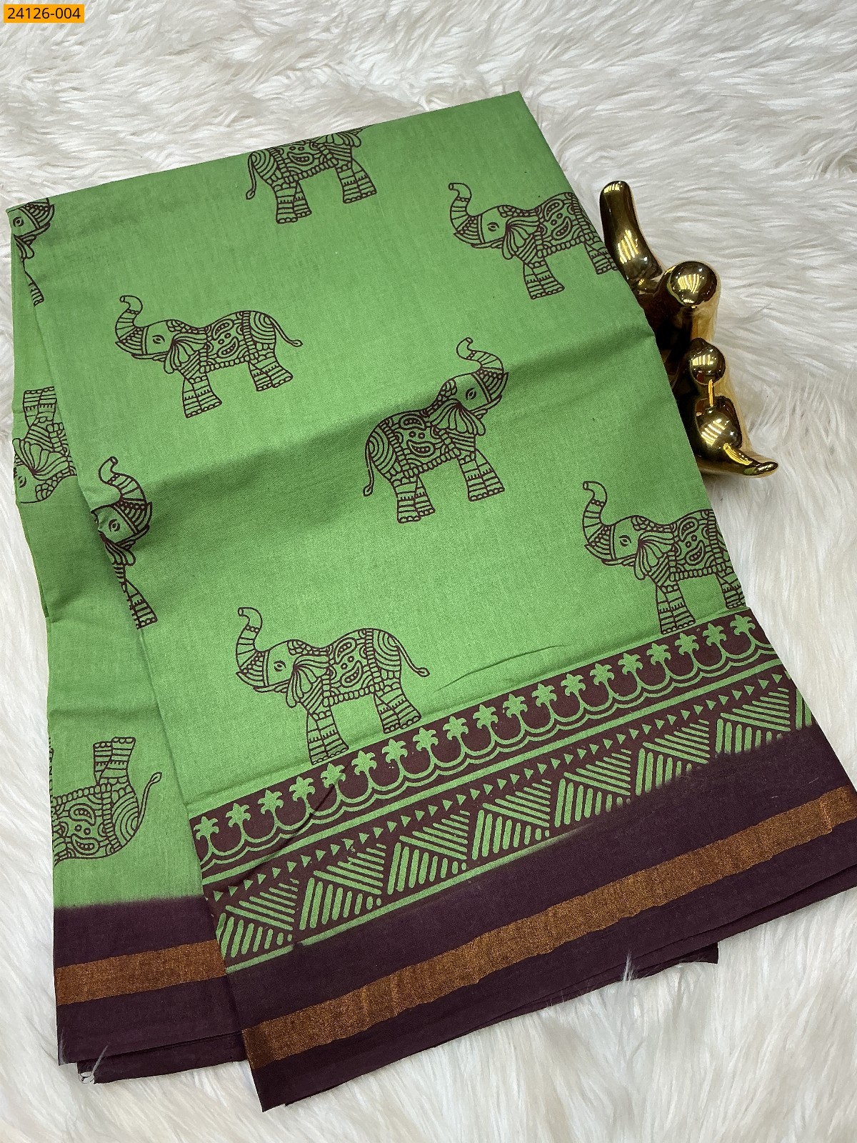 Olive green Sungudi cotton printed saree
