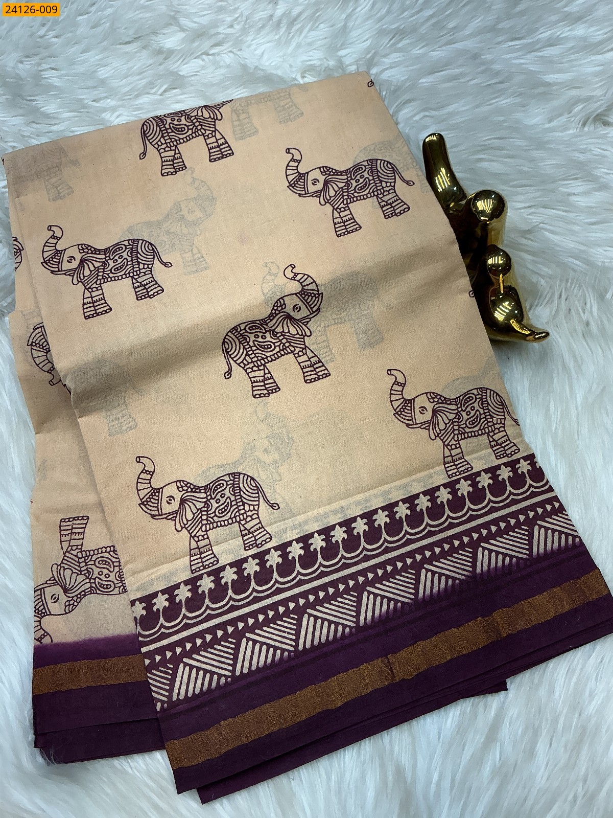 Half white Sungudi cotton printed saree