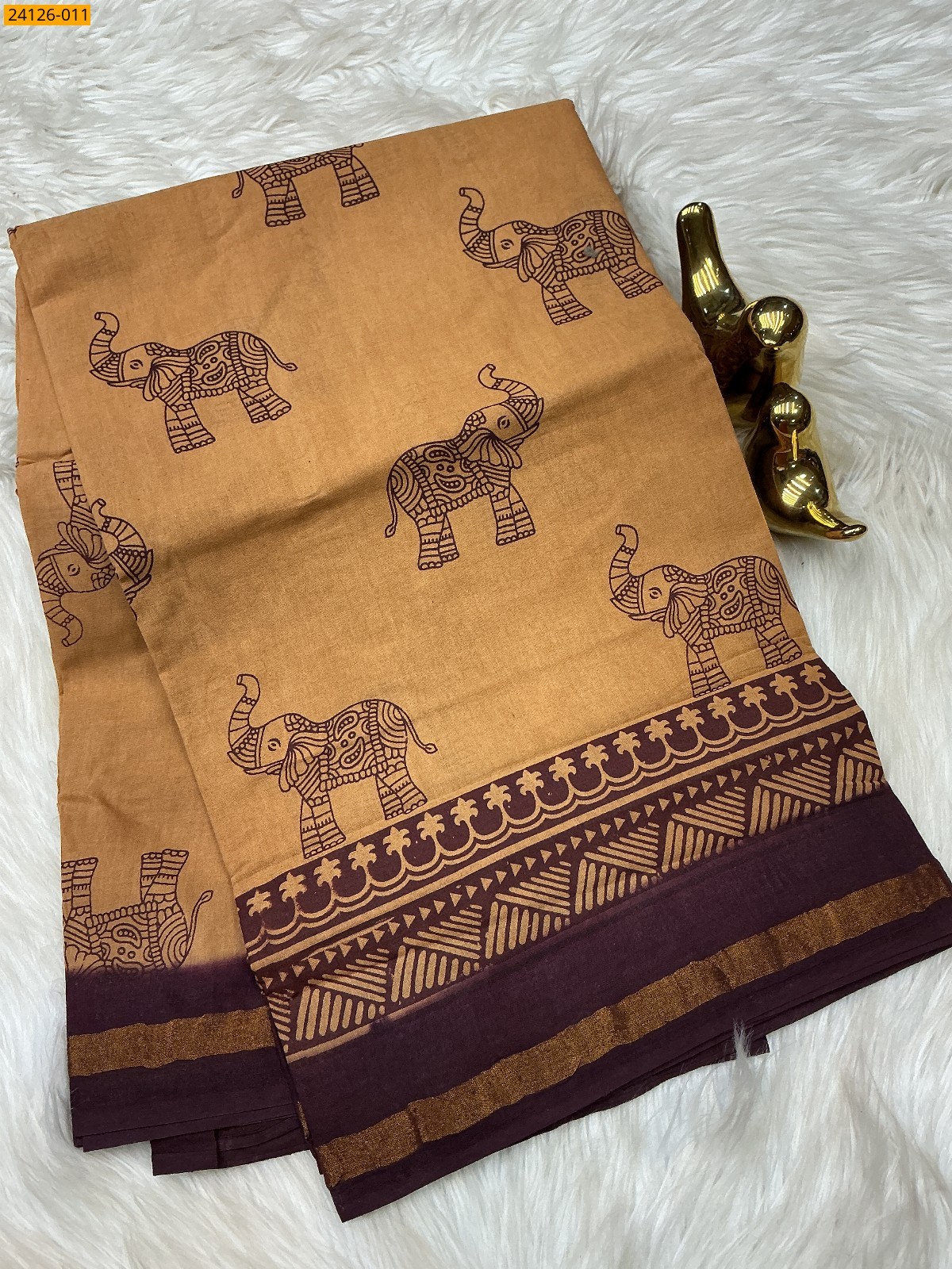 Brown Sungudi cotton printed saree