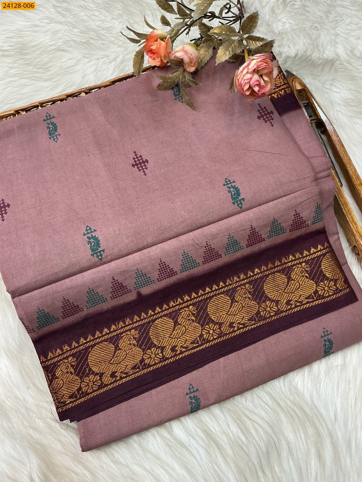 Onion Pink Sungudi Pure Cotton Saree