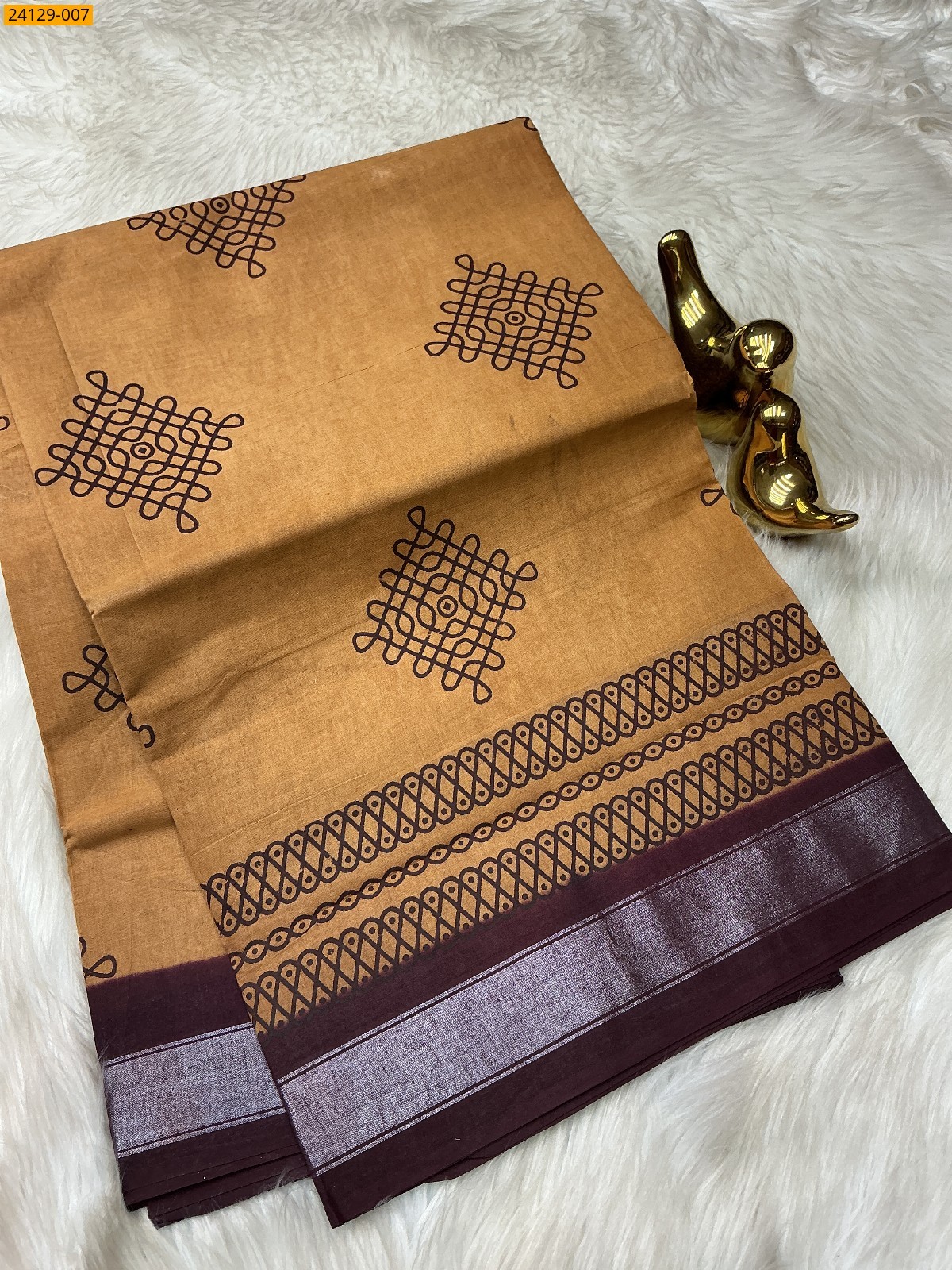 Sandal Sungudi cotton printed sarees