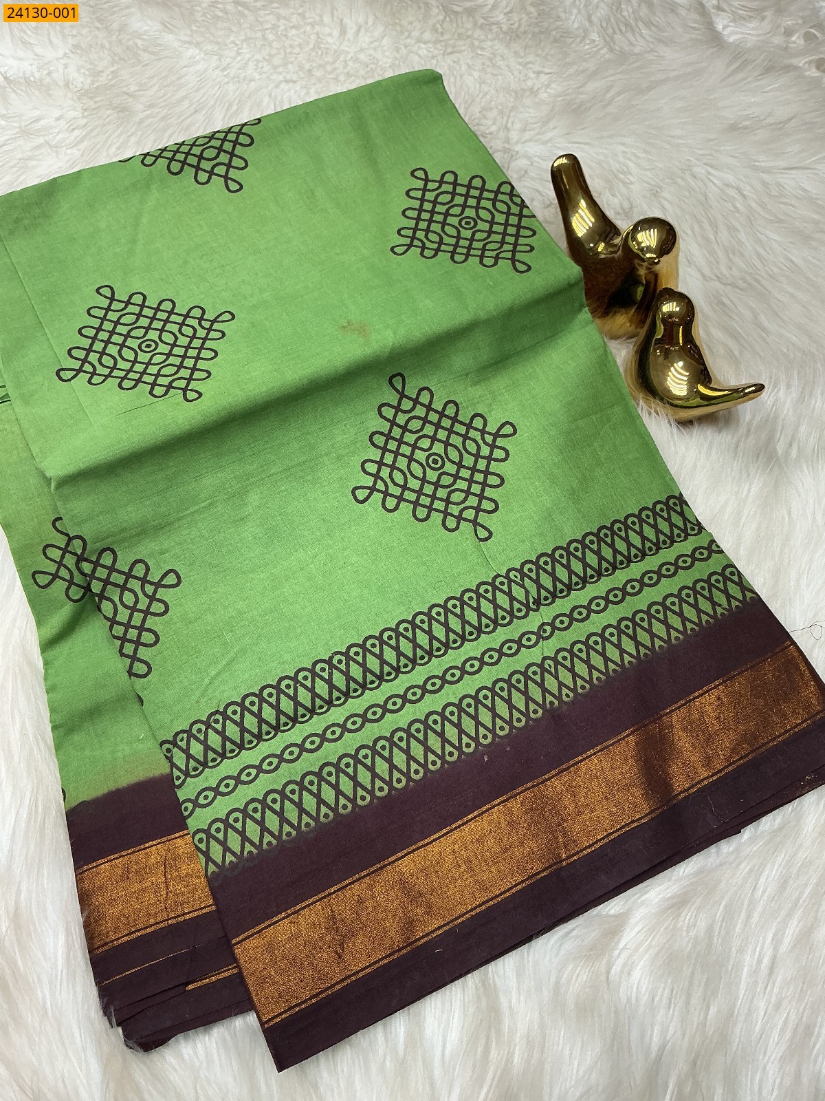 Olive Green Sungudi cotton printed saree