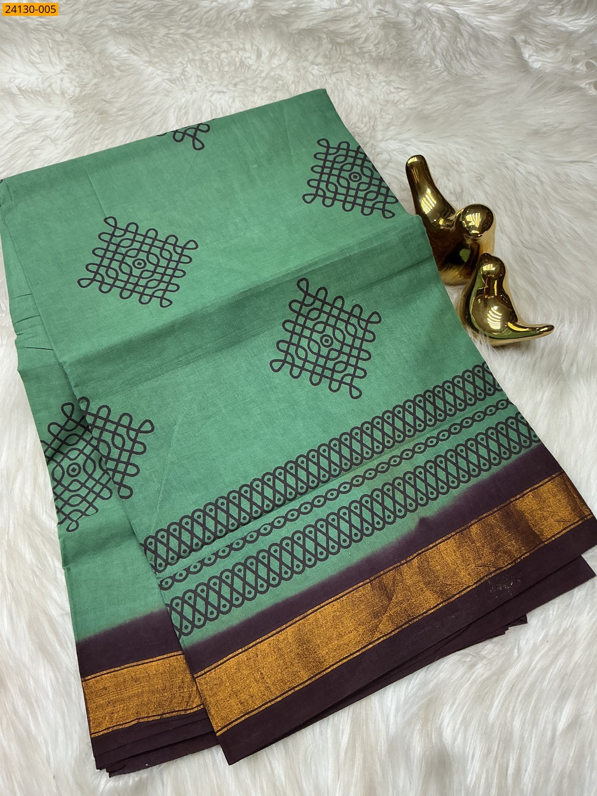 Dark Green Sungudi cotton printed saree