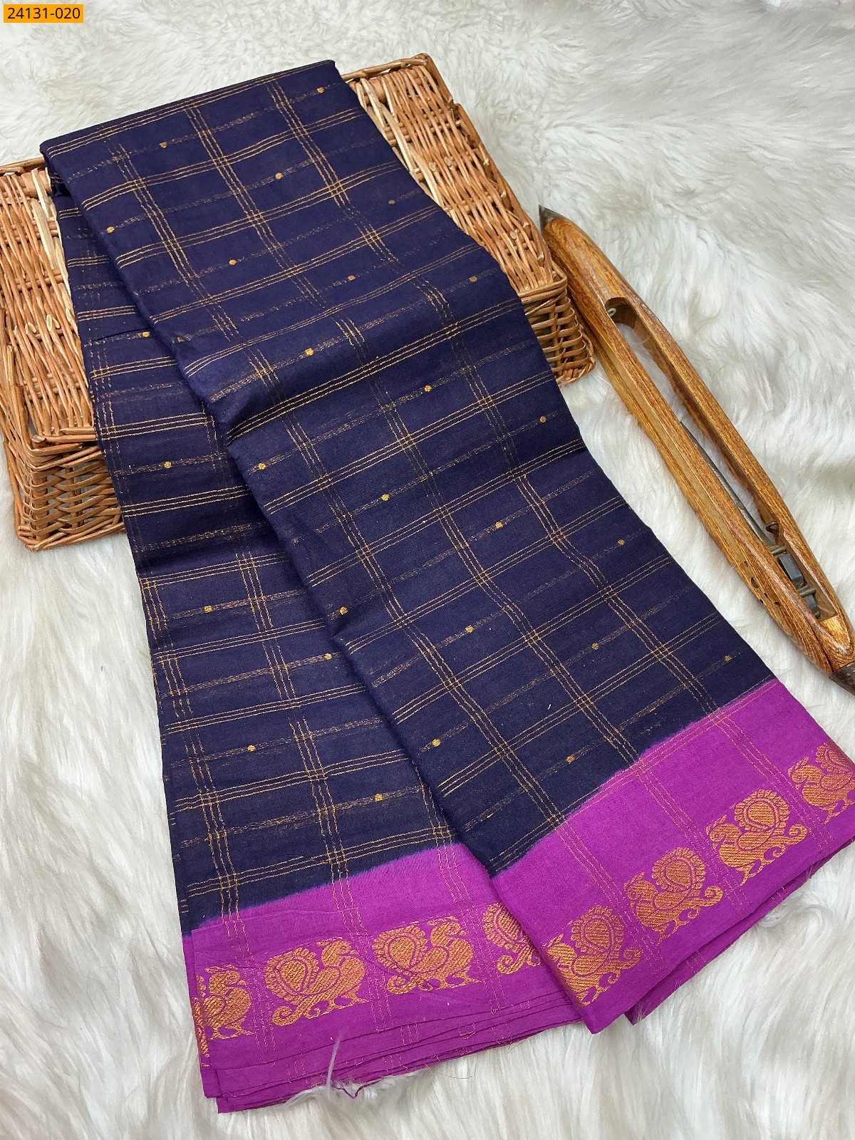 Dark Navy Sungudi Pure Cotton Saree