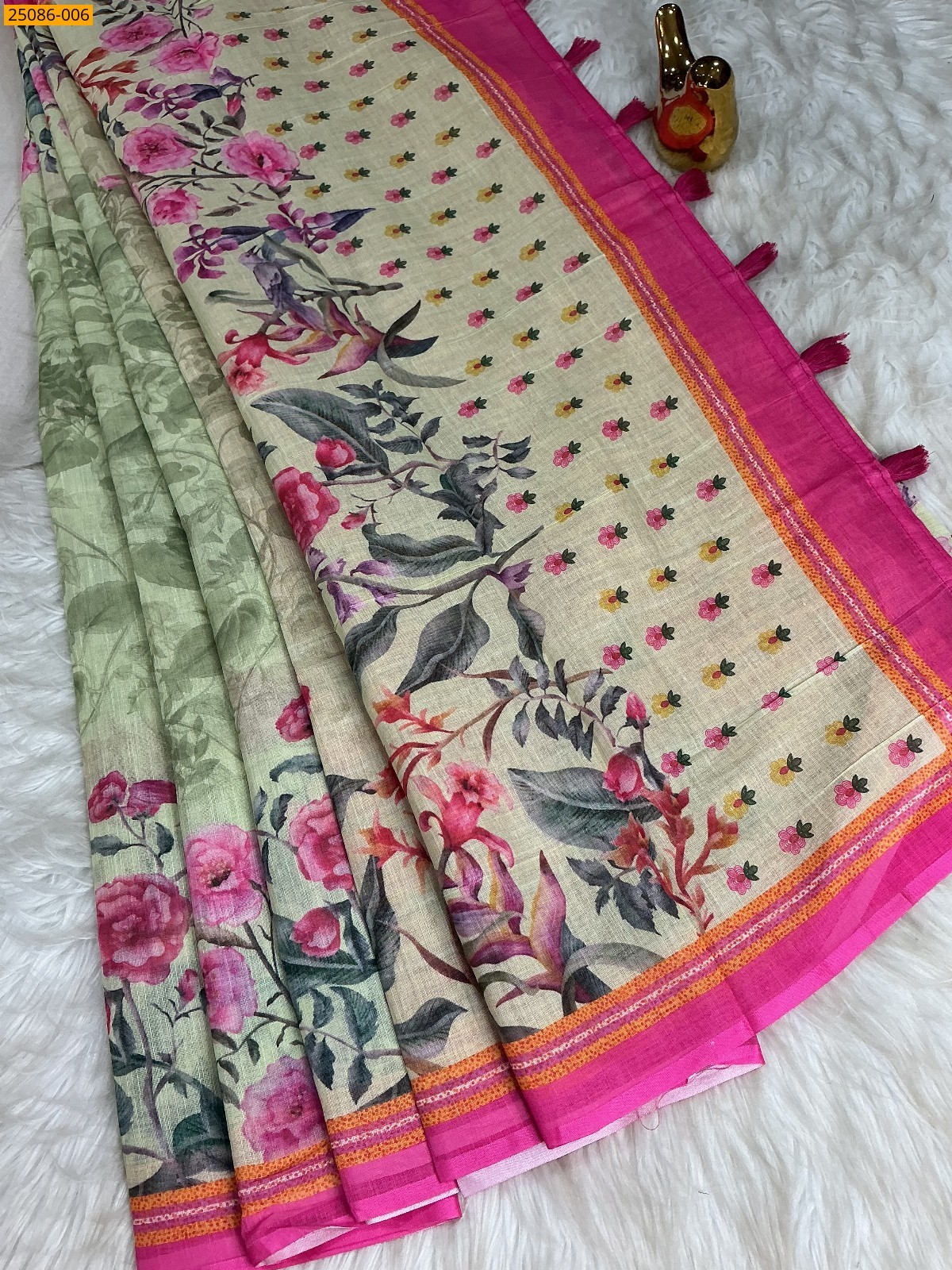 Dark Green Fancy Linen floral printed saree
