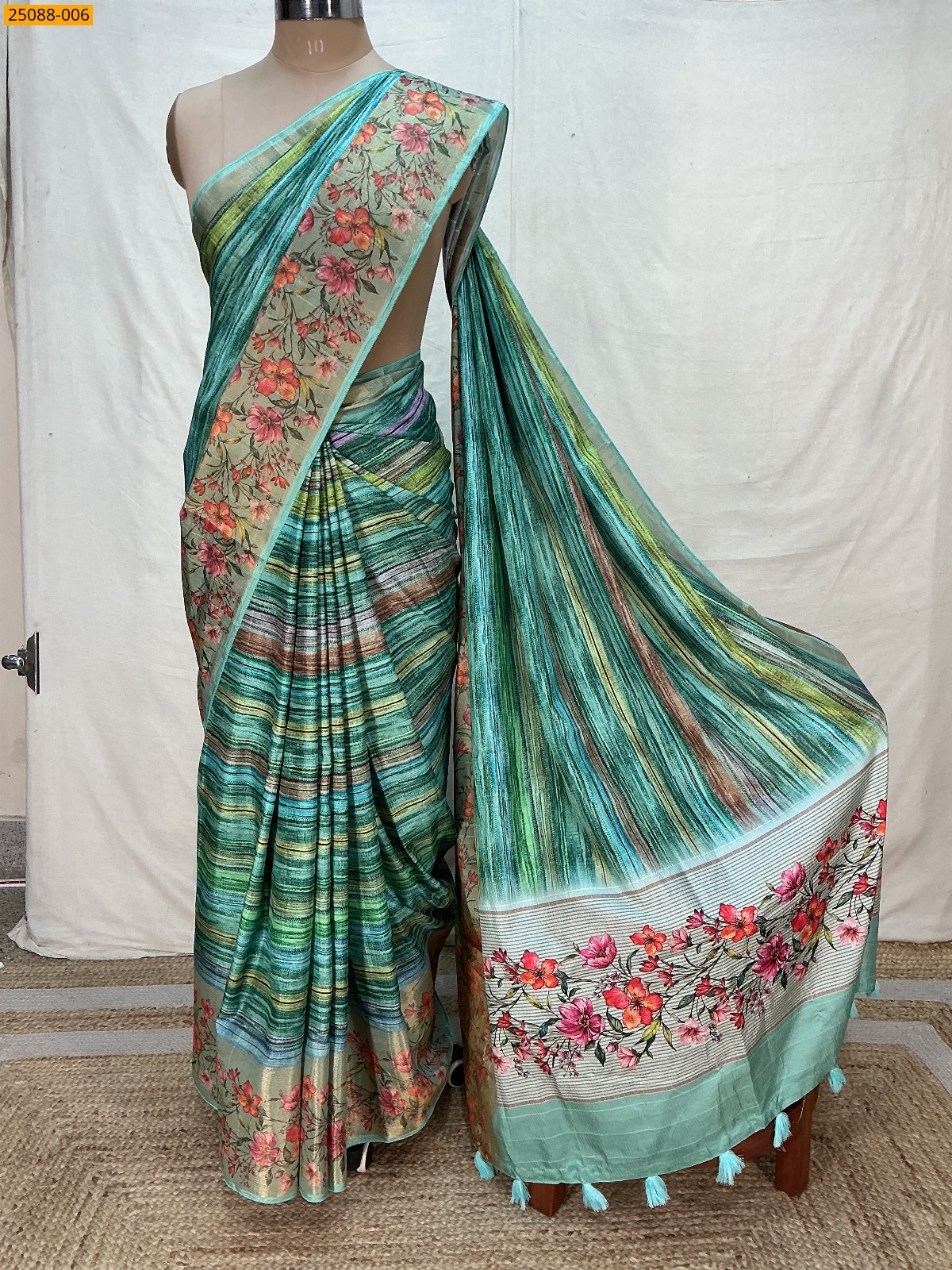 Fancy Crush Silk Saree Fancy Crush Silk Saree