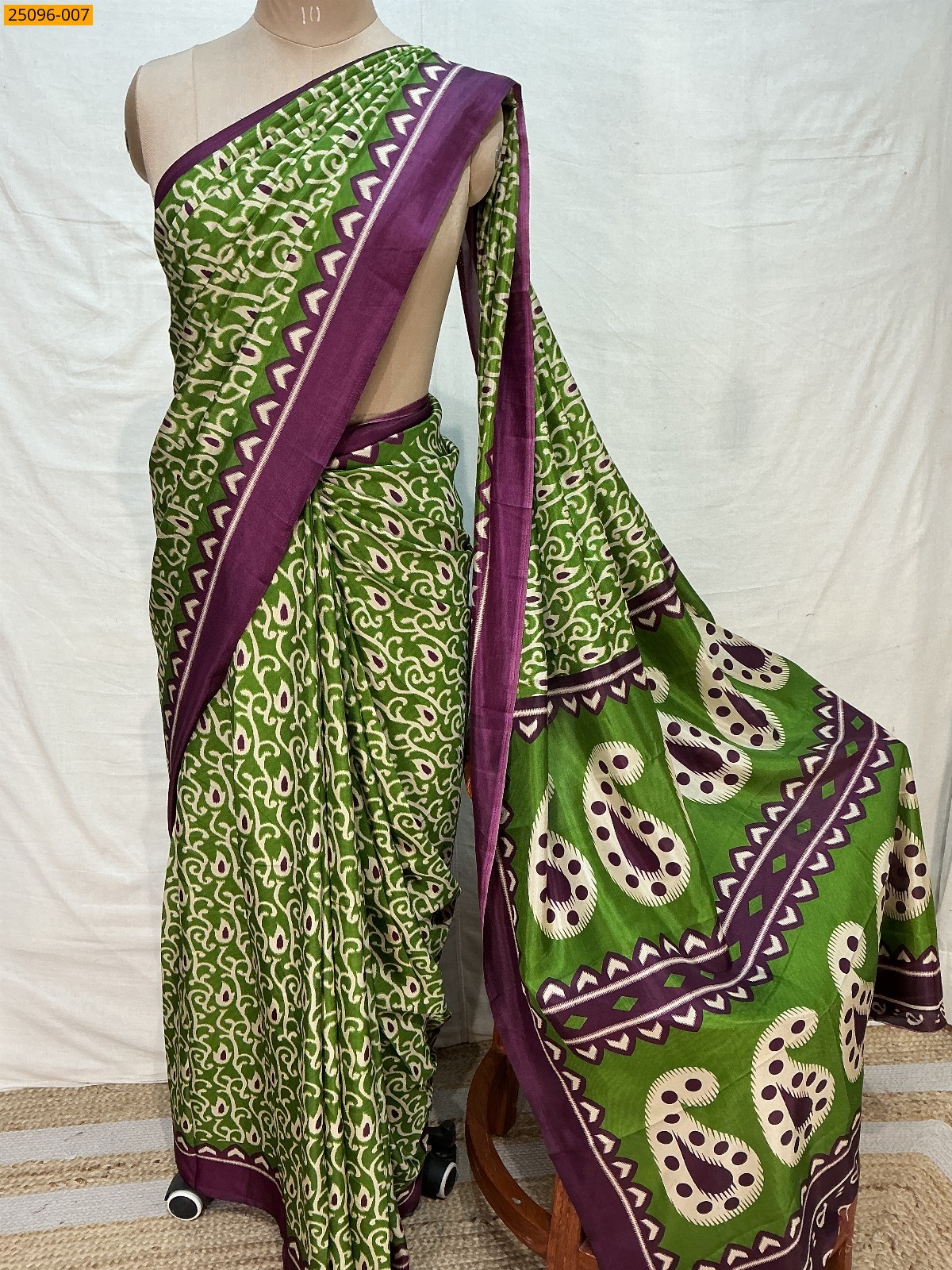 Green Malgudi Crape Silk Saree