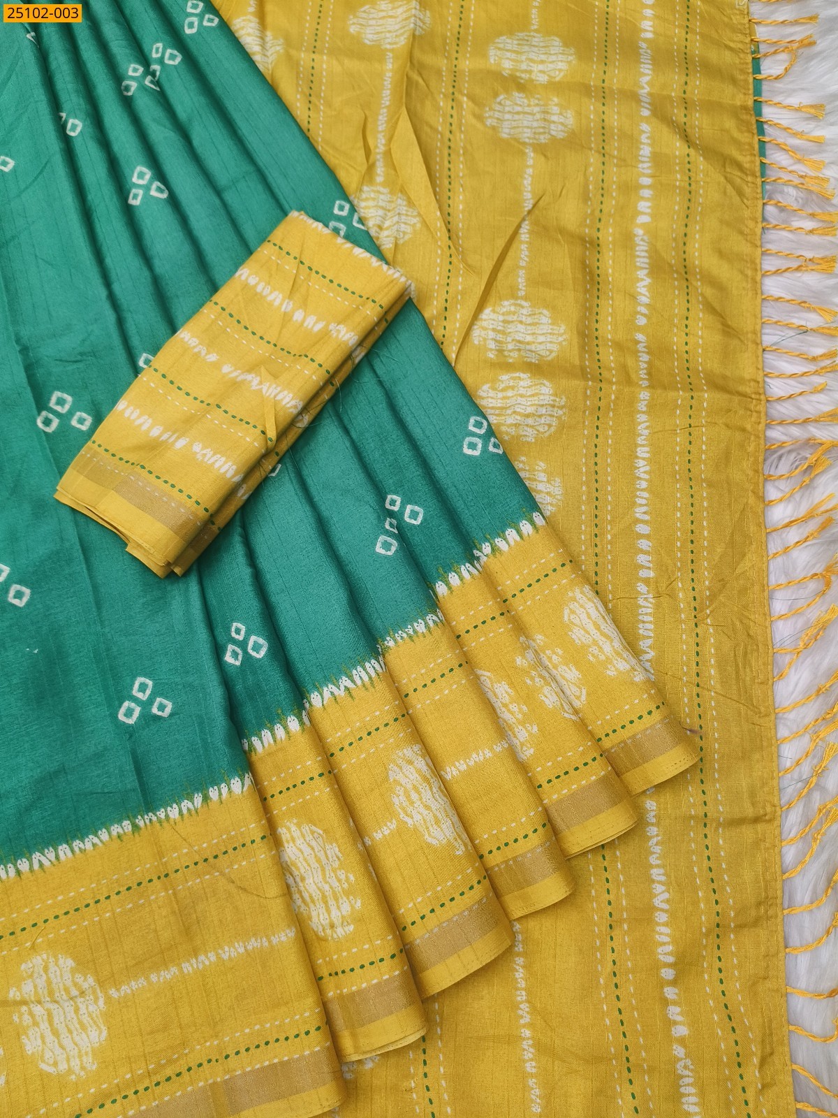 Green Soft Linen Samkalin Silk Saree