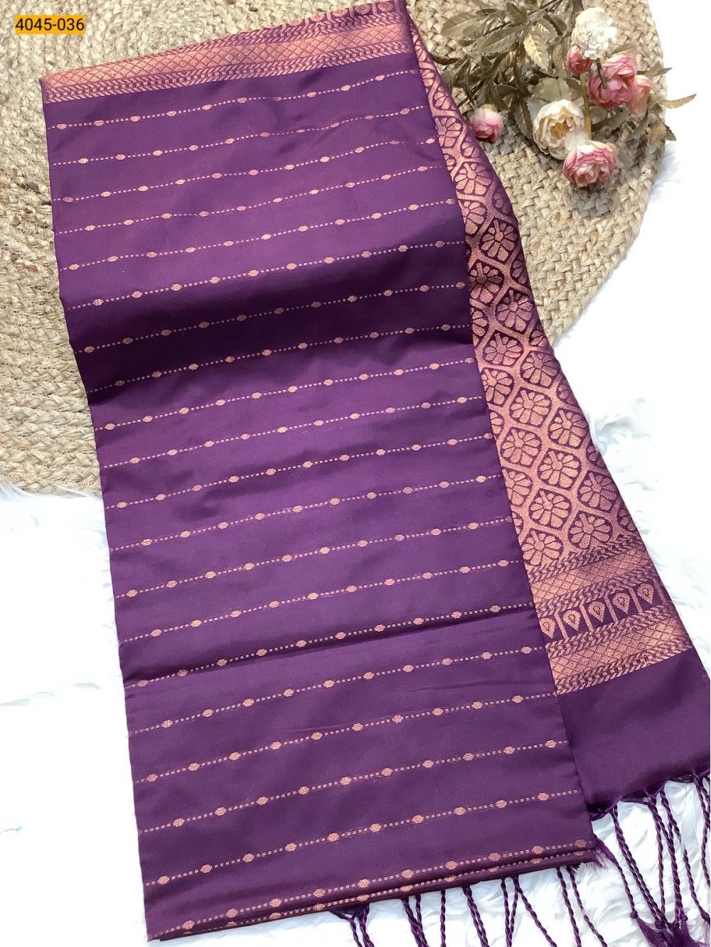Violet Soft Silk Saree Violet Soft Silk Saree