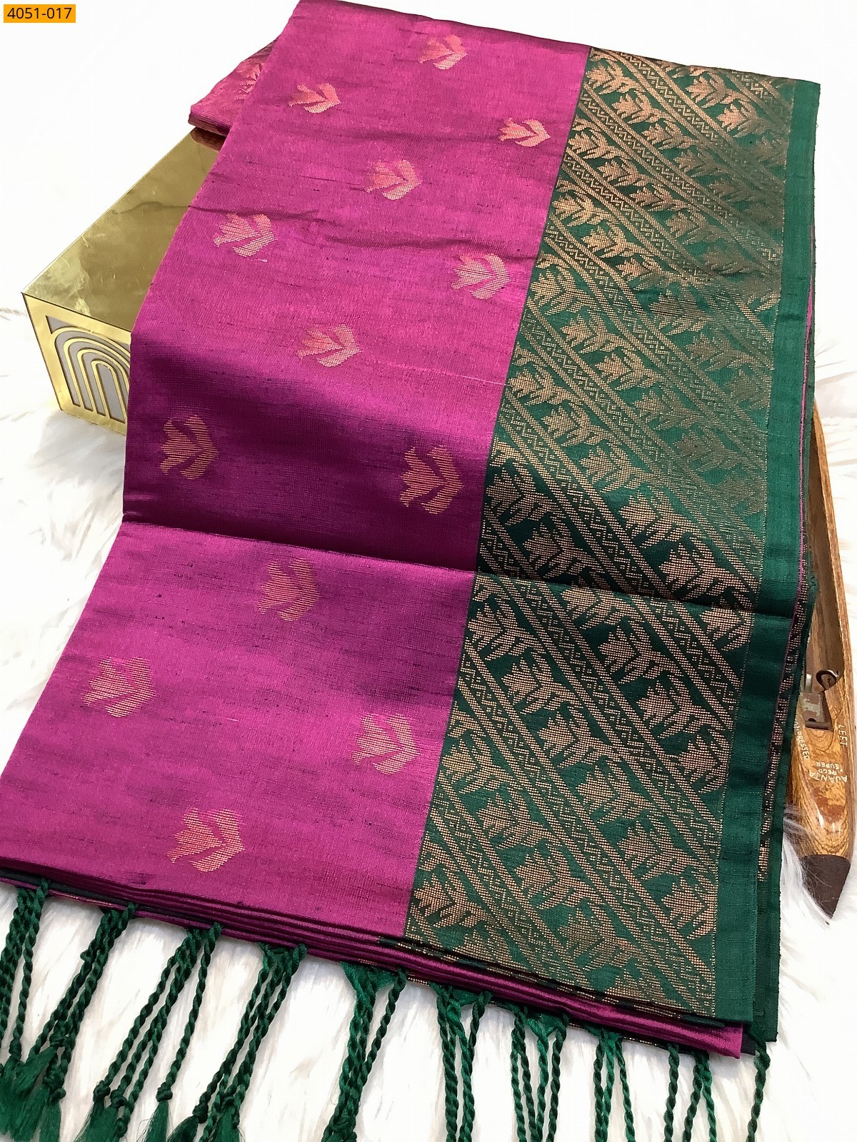 Pink Kanjivarram soft slub silk saree