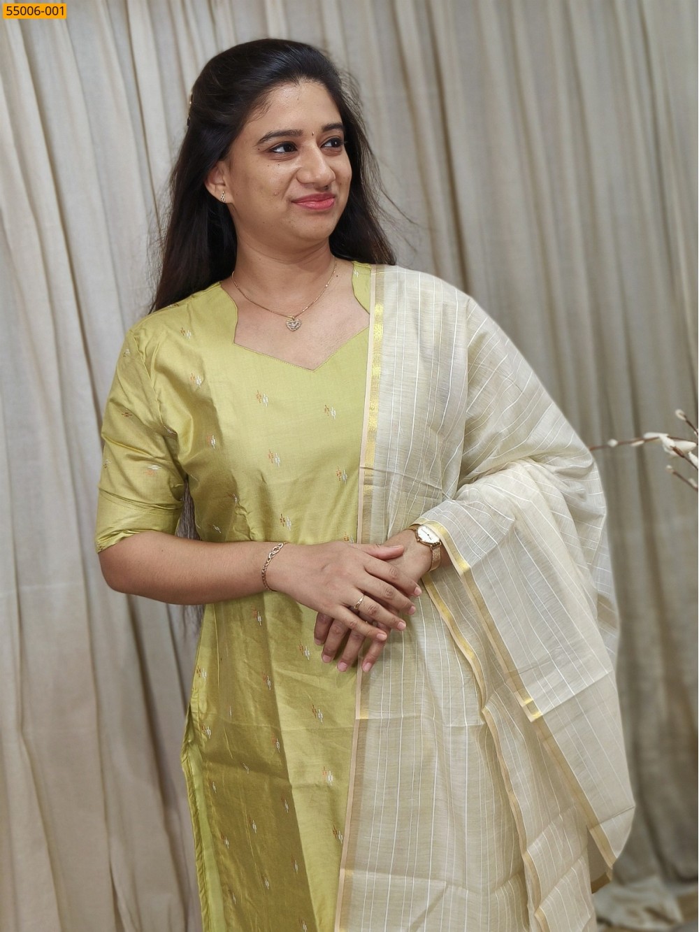 Green Handloom Stiched Cotton 3 Piece Suit Set Green Handloom Stiched Cotton 3 Piece Suit Set