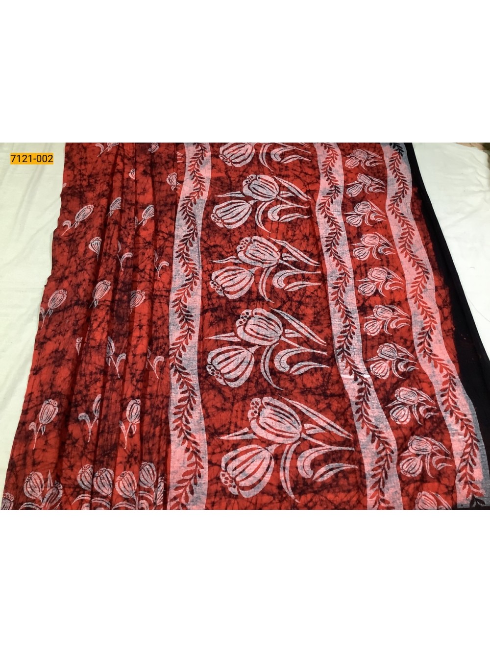 Red Pure Soft Wax Mul Mul Cotton Saree Red Pure Soft Wax Mul Mul Cotton Saree