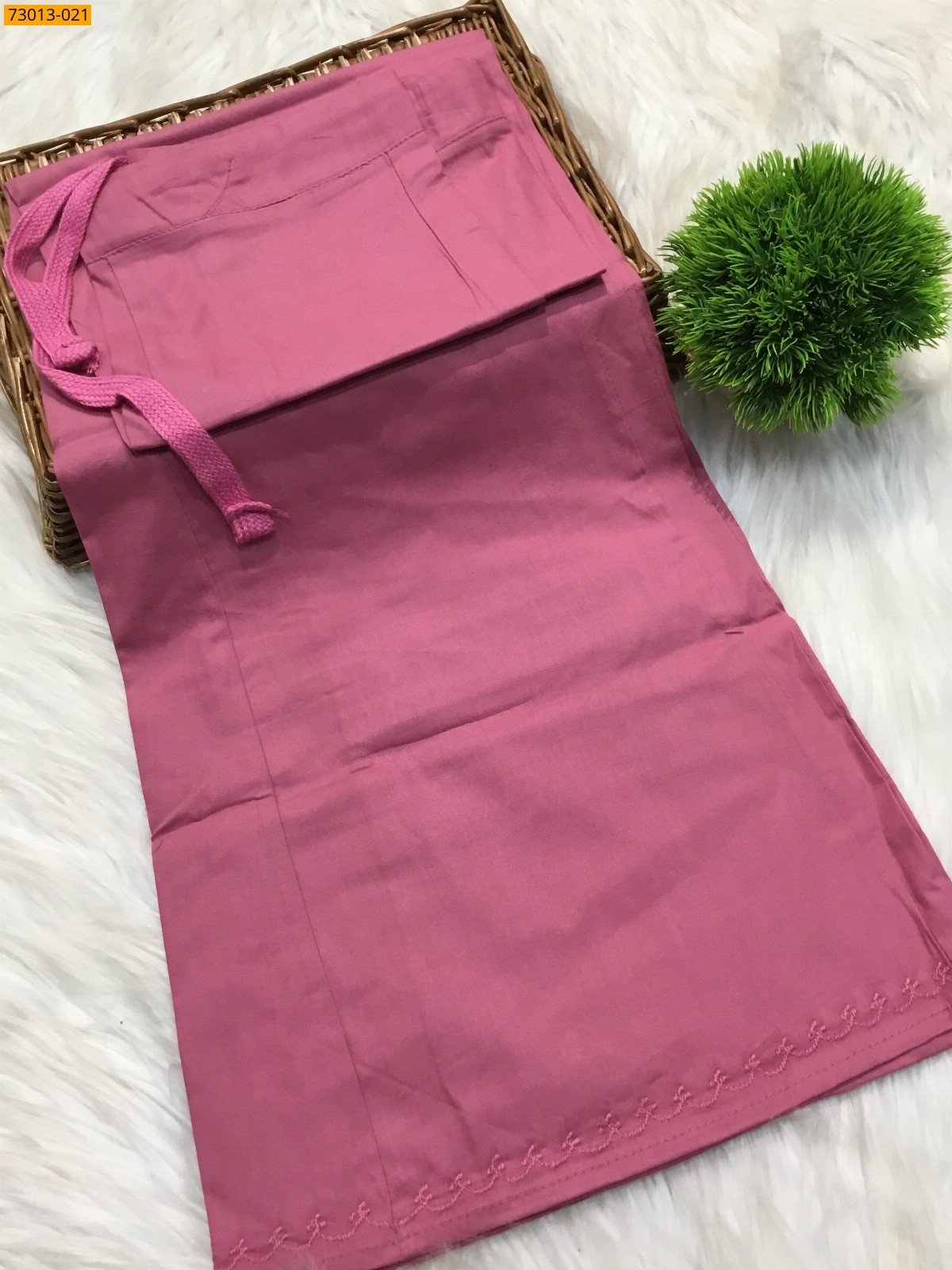 Pink Premium Mangai Cotton Inskirt 8 Part