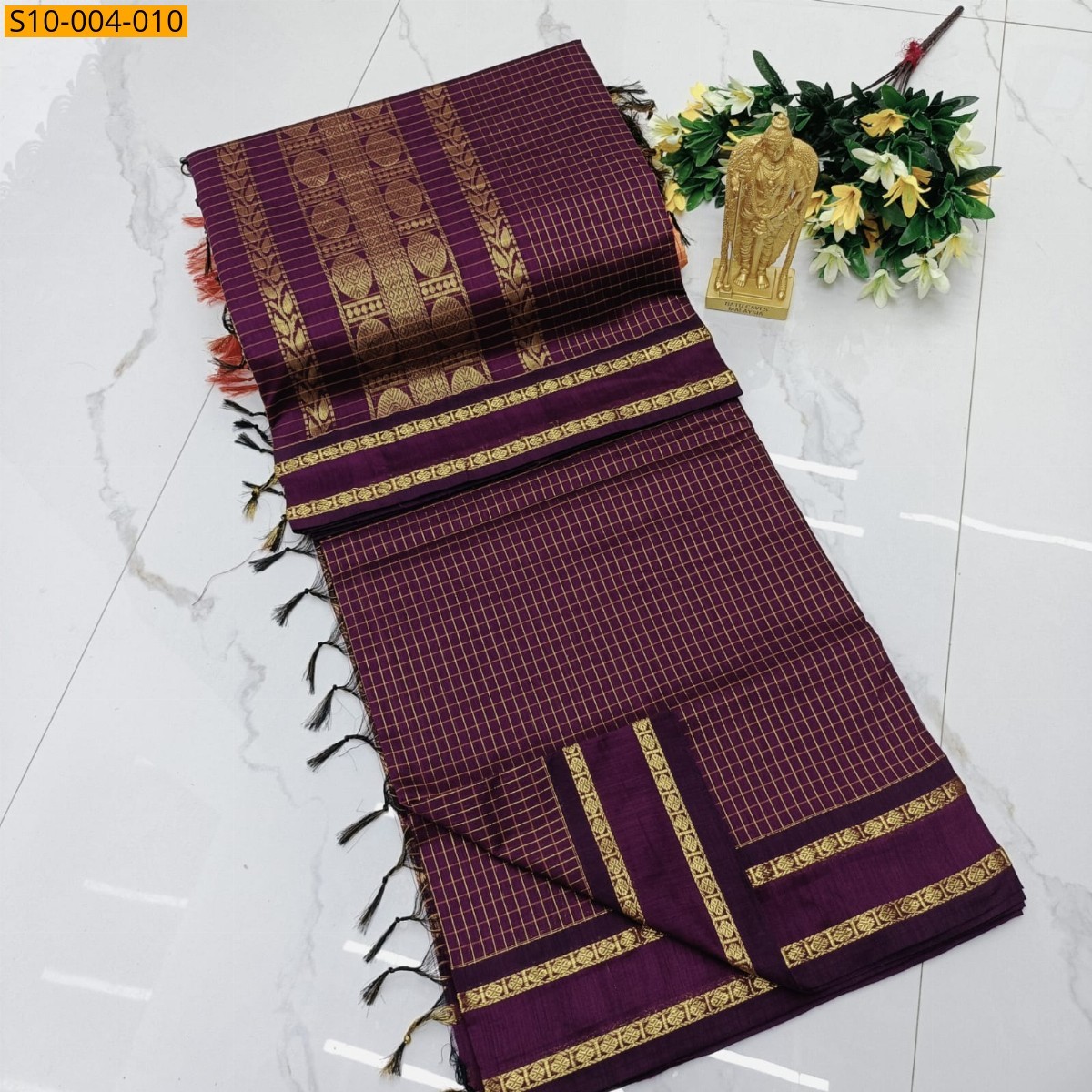 Wine Fancy Kalyani Cotton Checks Sarees