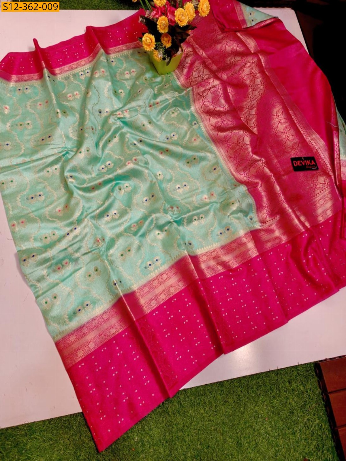 Sea Green Banarsi daibal kataan soft silk Saree