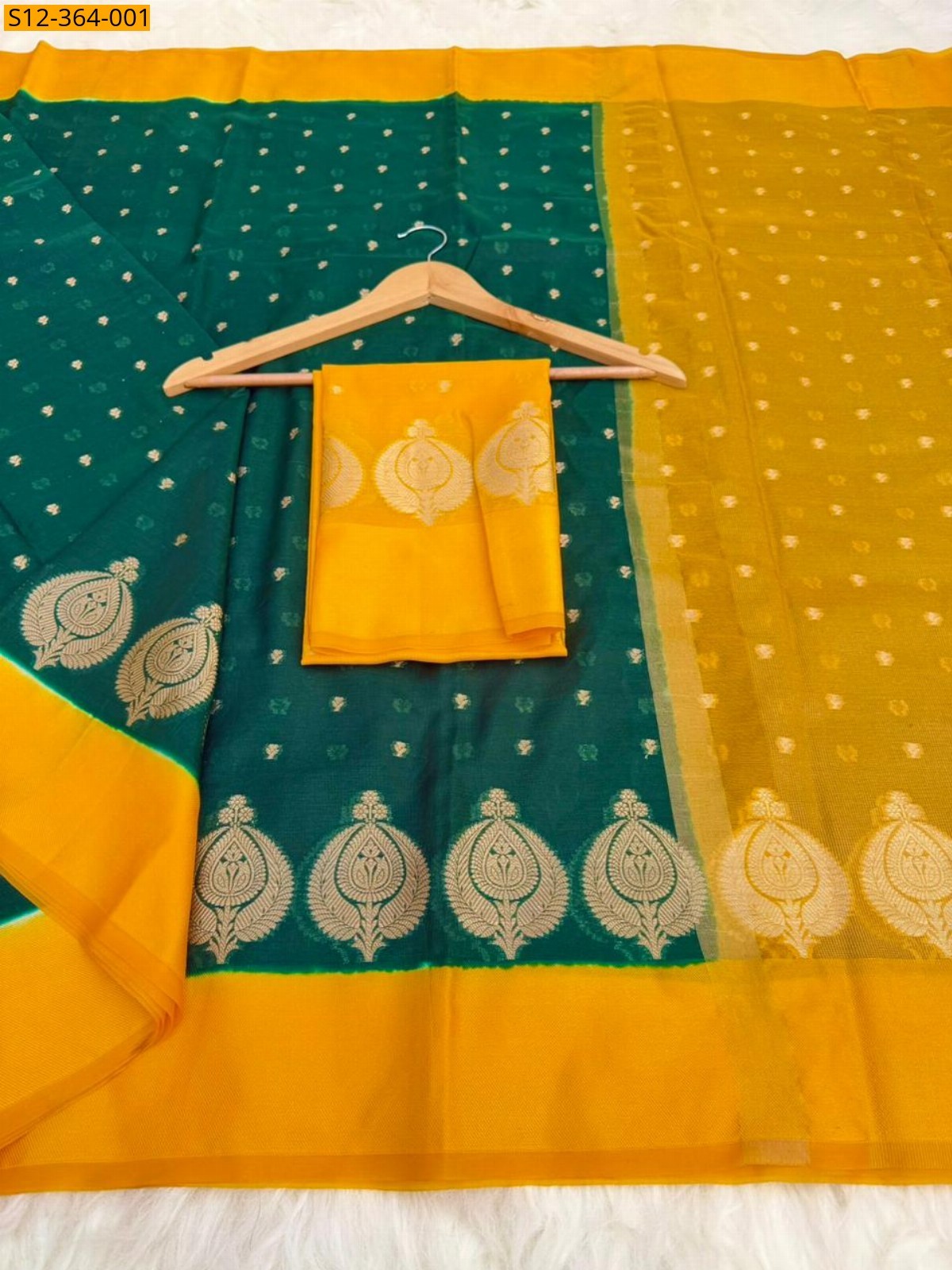 Green Banarasi daibal wam soft silk Saree