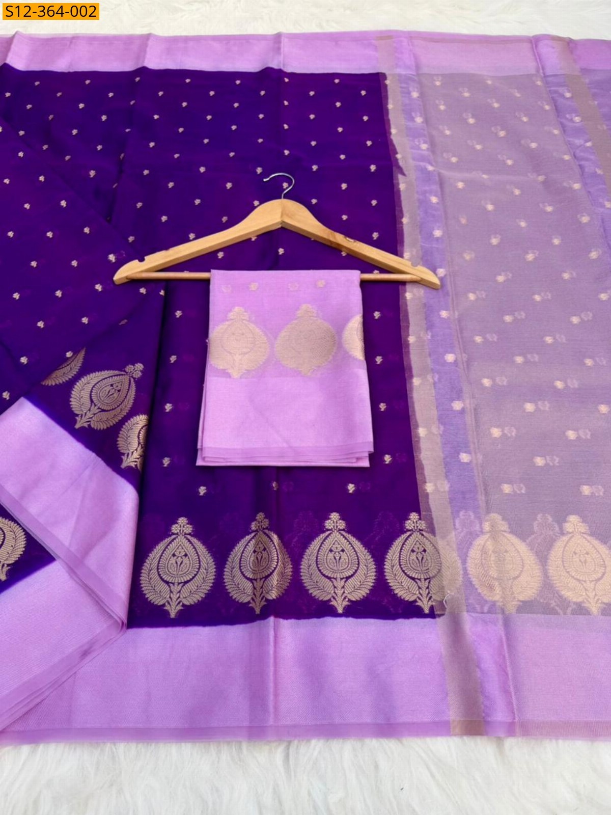 Violet Banarasi daibal wam soft silk Saree