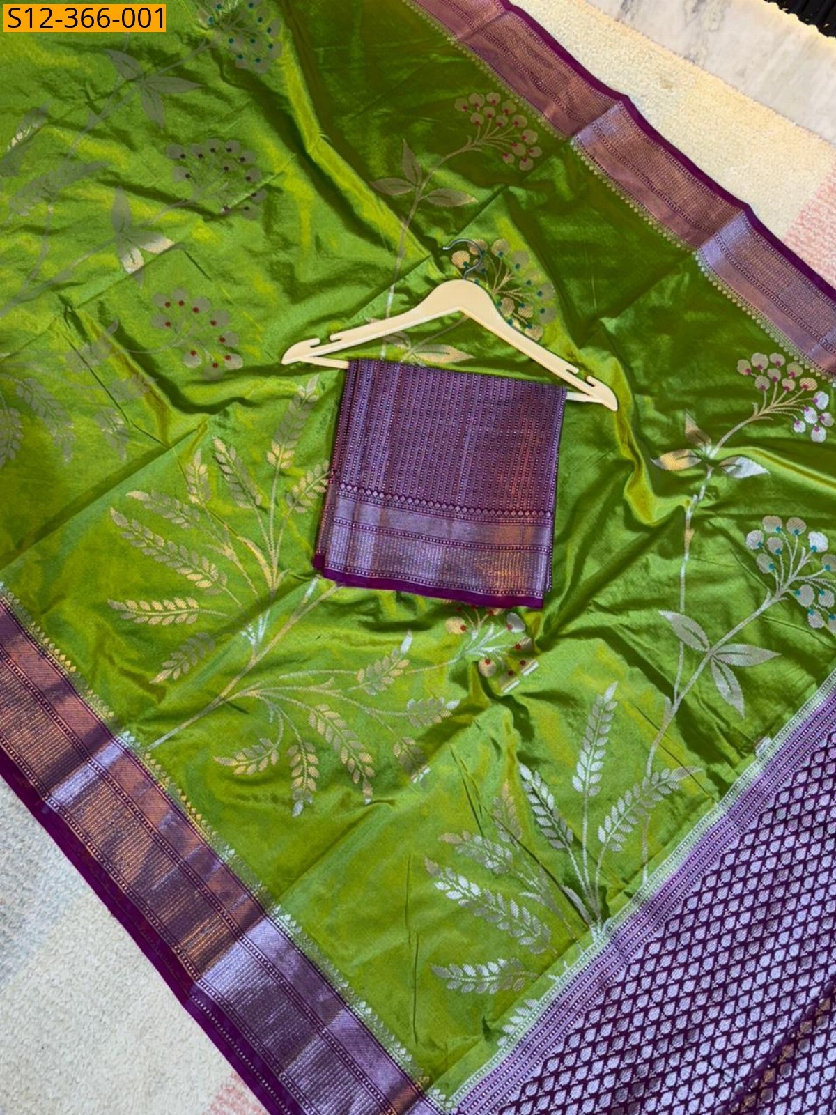 Green Banarsi daibal raw mango soft silk Saree