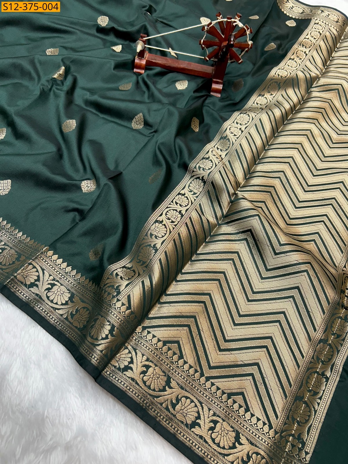 Green Fancy Banarsi semi kataan soft silk Saree