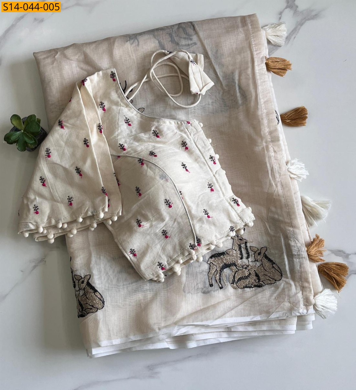 White Premium chanderi deer saree