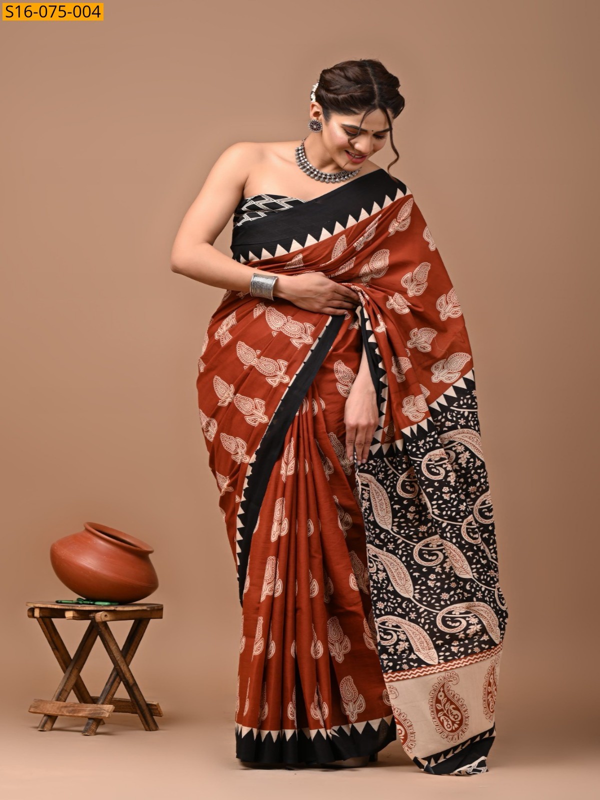 Maroon Mulmul Cotton Sarees