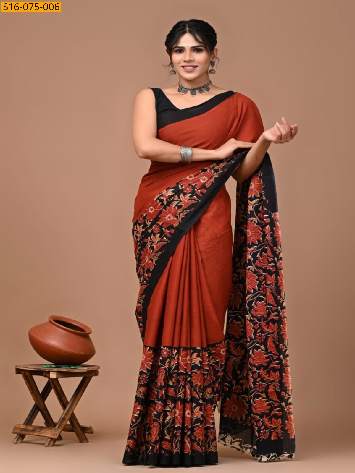 Red Mulmul Cotton Sarees