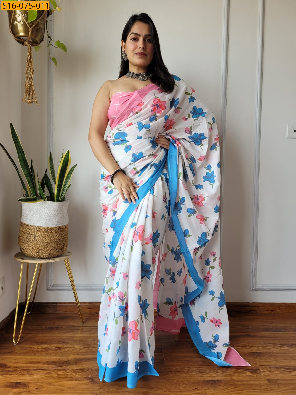 White Mulmul Cotton Sarees