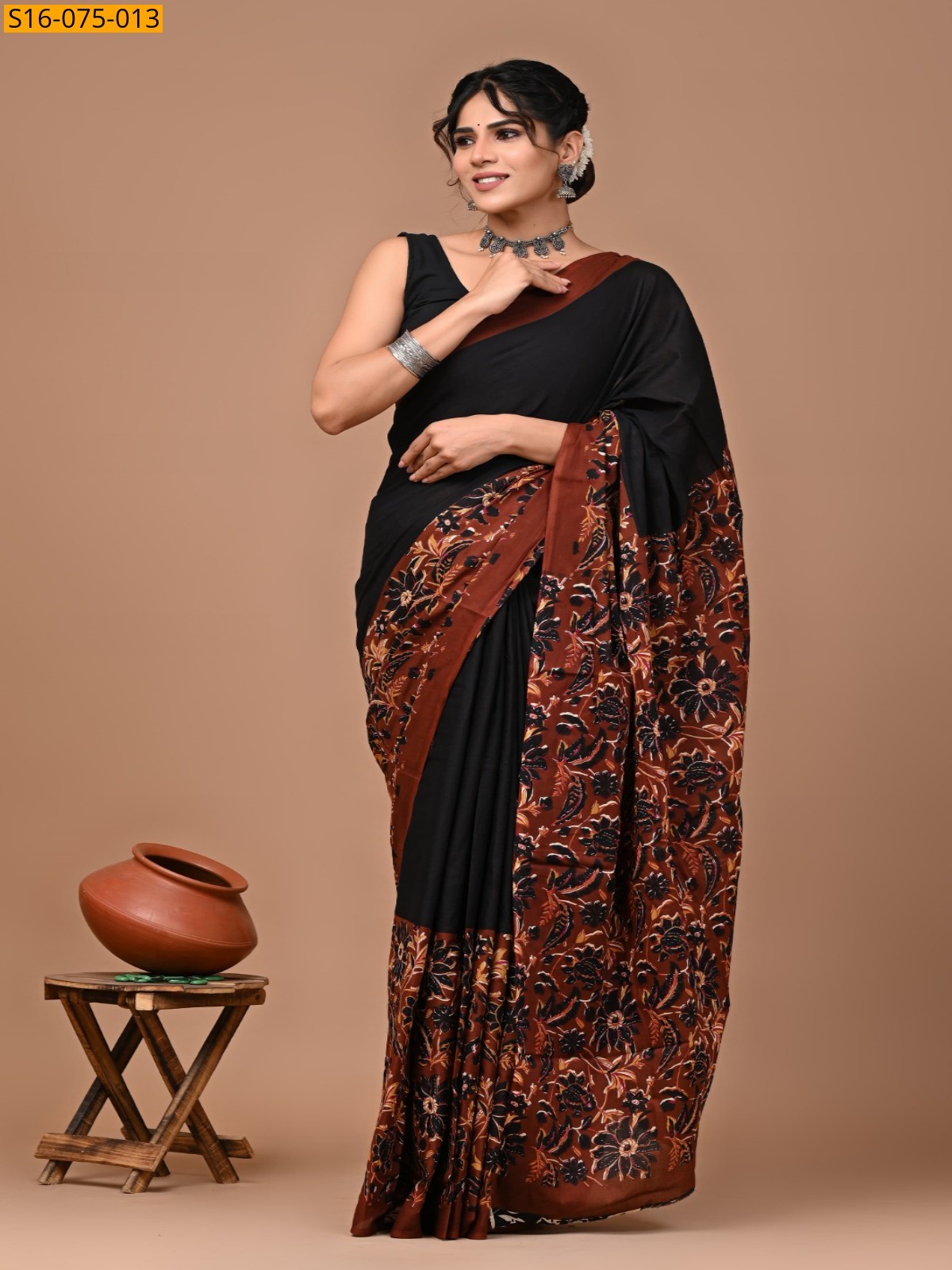 Black Mulmul Cotton Sarees
