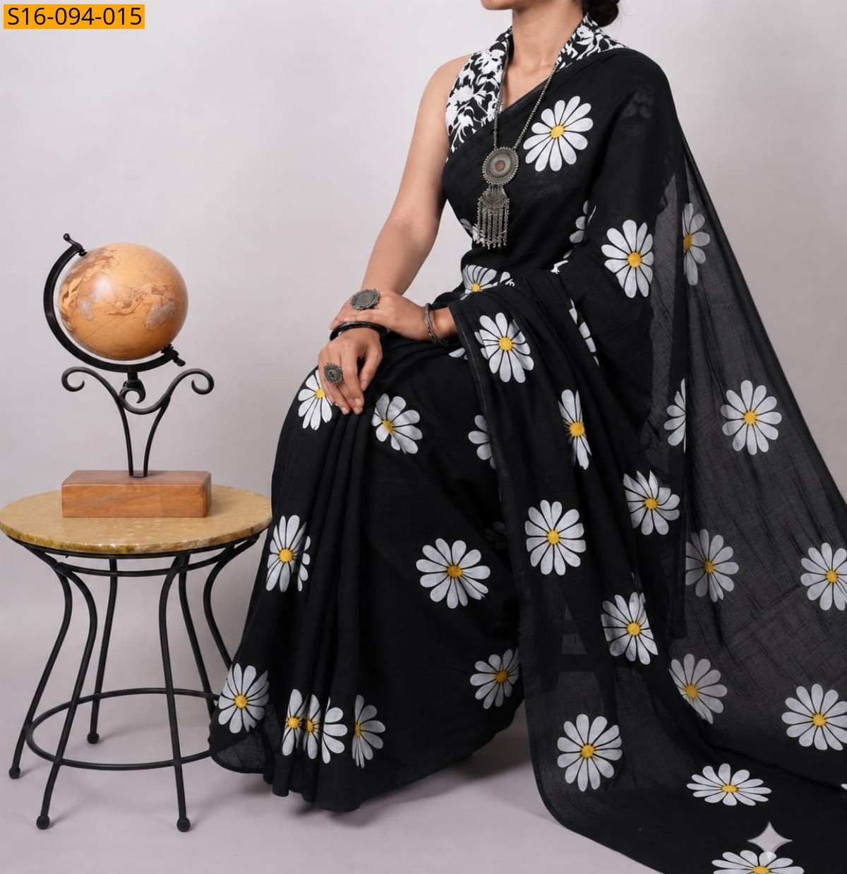 Black Fancy Cotton Mul Mul Sarees