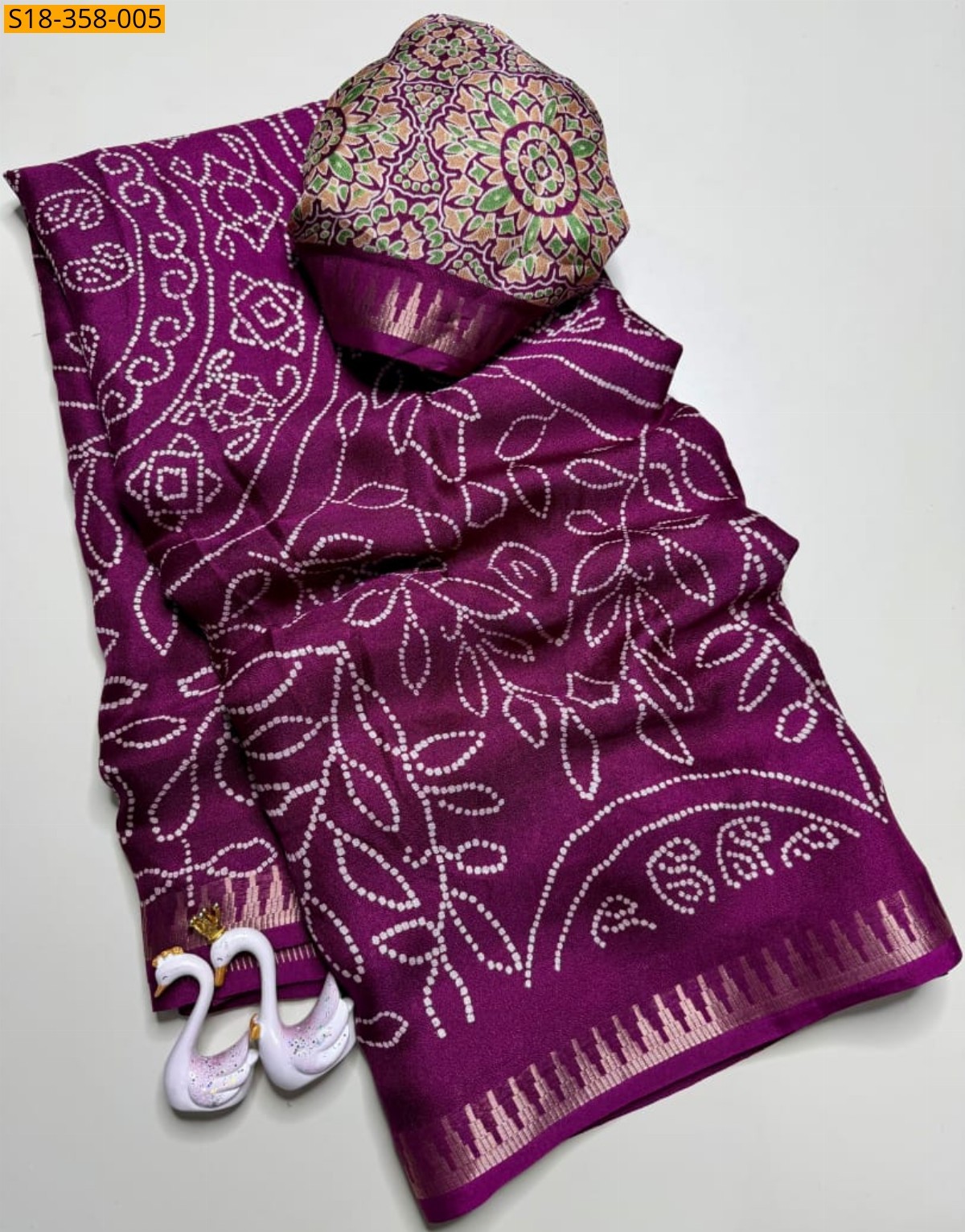 Meganta Fancy Soft Marshmallow Saree