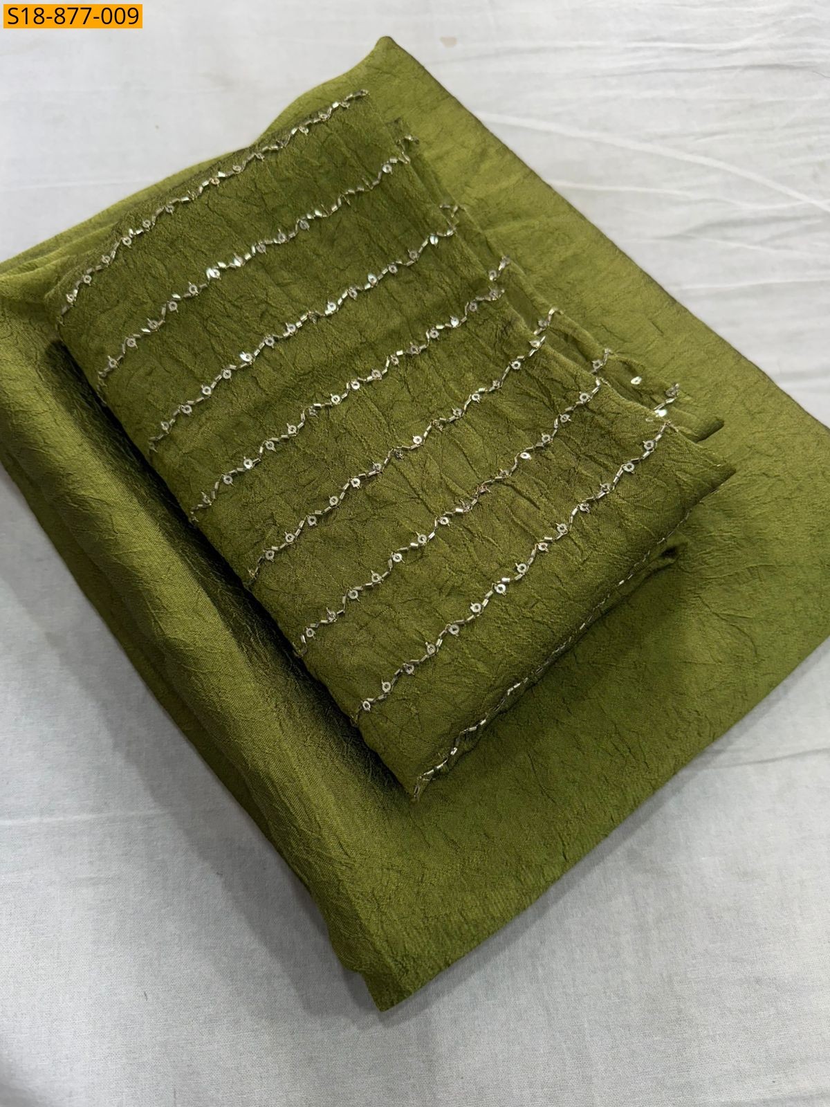 Fancy Rangoli Crush Saree