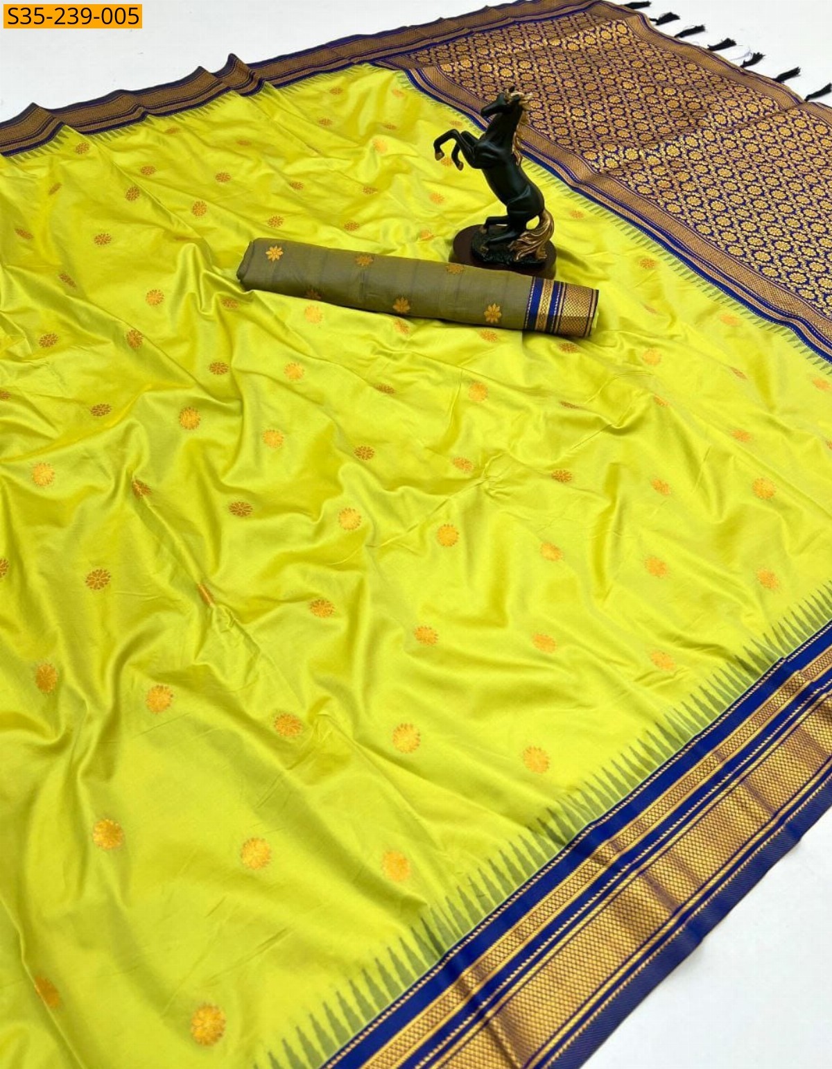 Neon Fancy Kanji Gadwal Silk Sarees