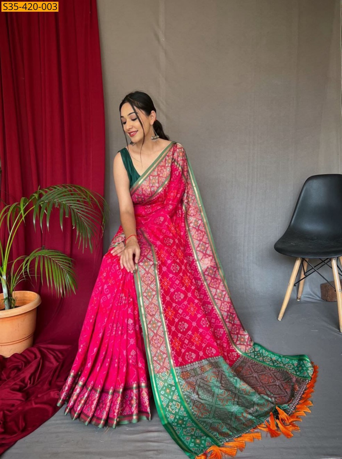 Pink Fancy Soft Patola Weaving Sarees