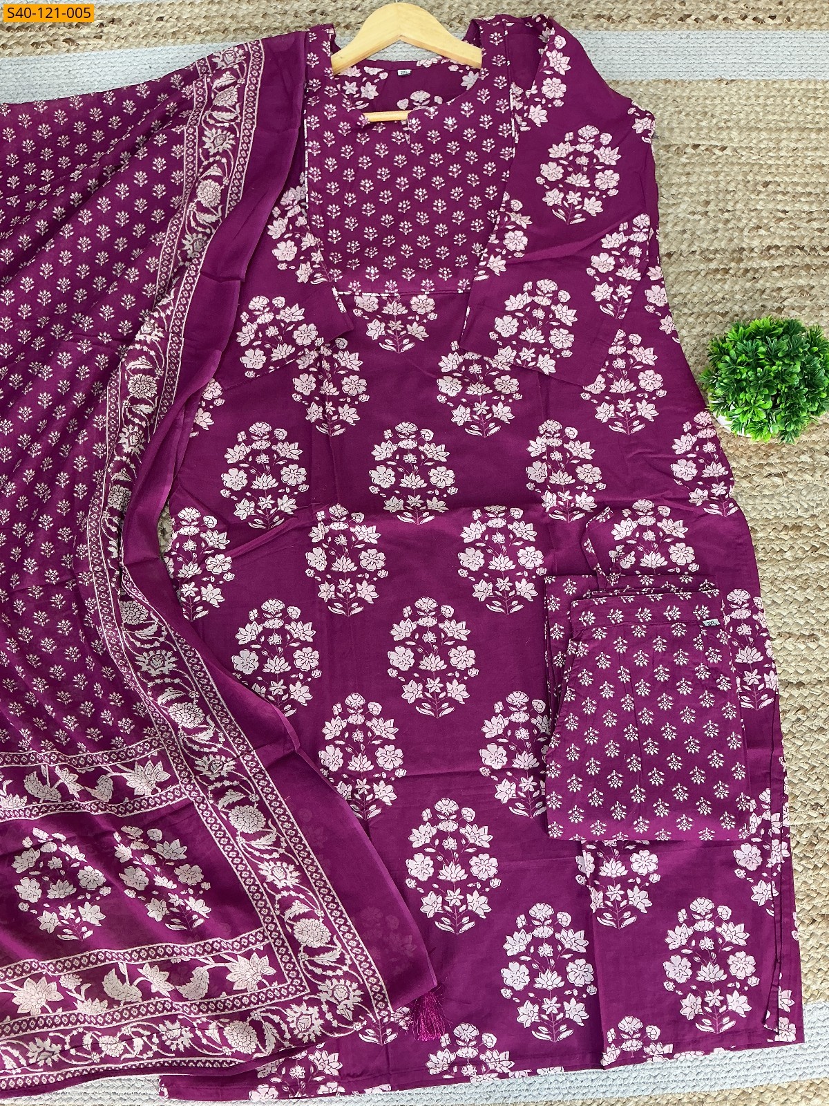 Pink Fancy Cotton Kurti Pant Dupatta set
