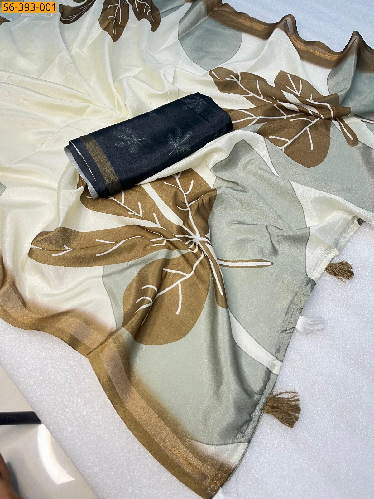 Off White Fancy Soft Mul Cotton Saree