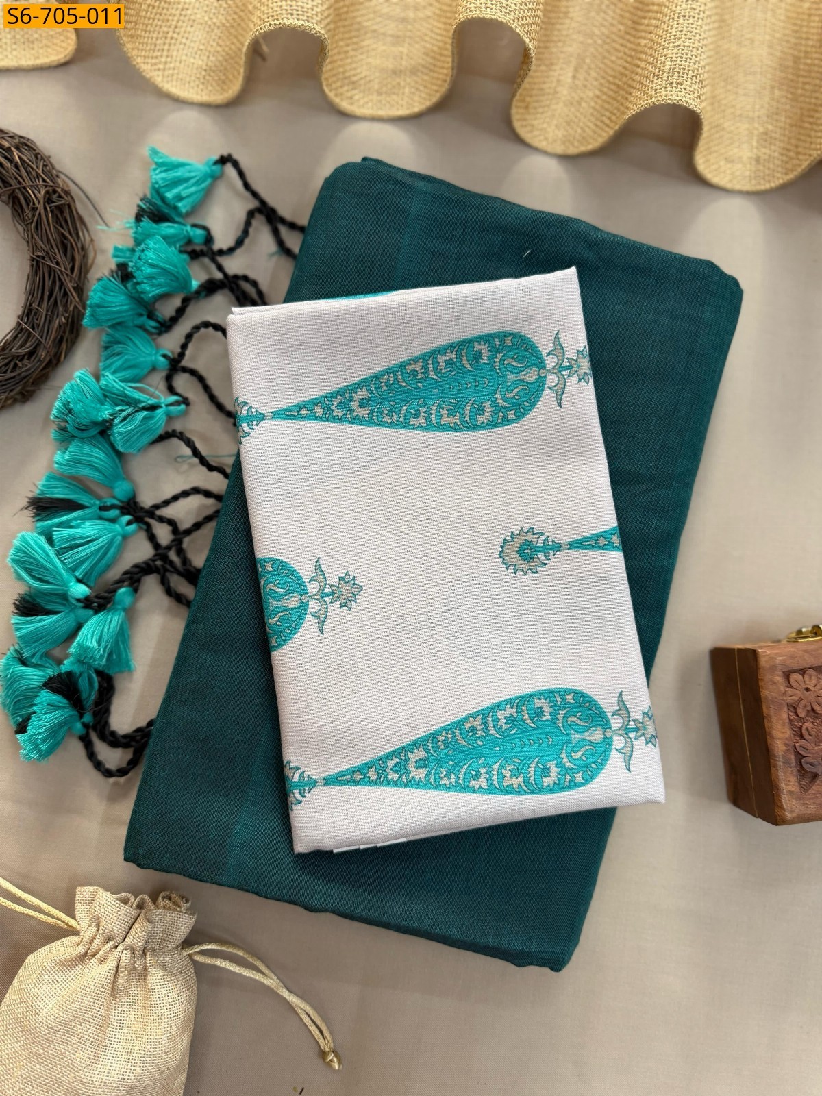 Morpitch Khadi Cotton Saree