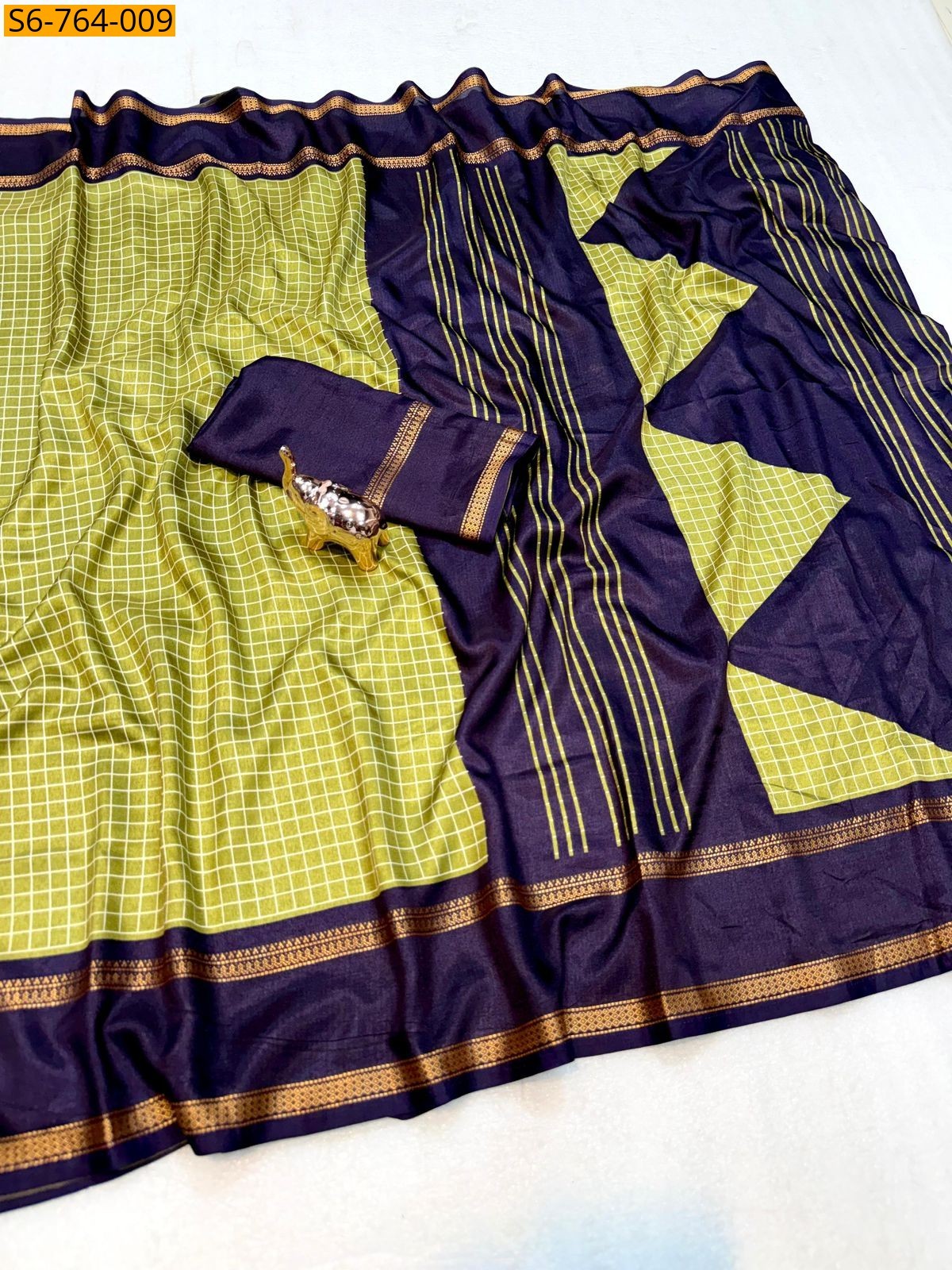 Green Soft Tussar Checks Printed Saree