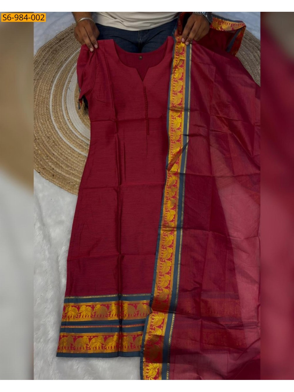 Pink Fancy Kanchi Cotton Top And Dupatta Pink Fancy Kanchi Cotton Top And Dupatta