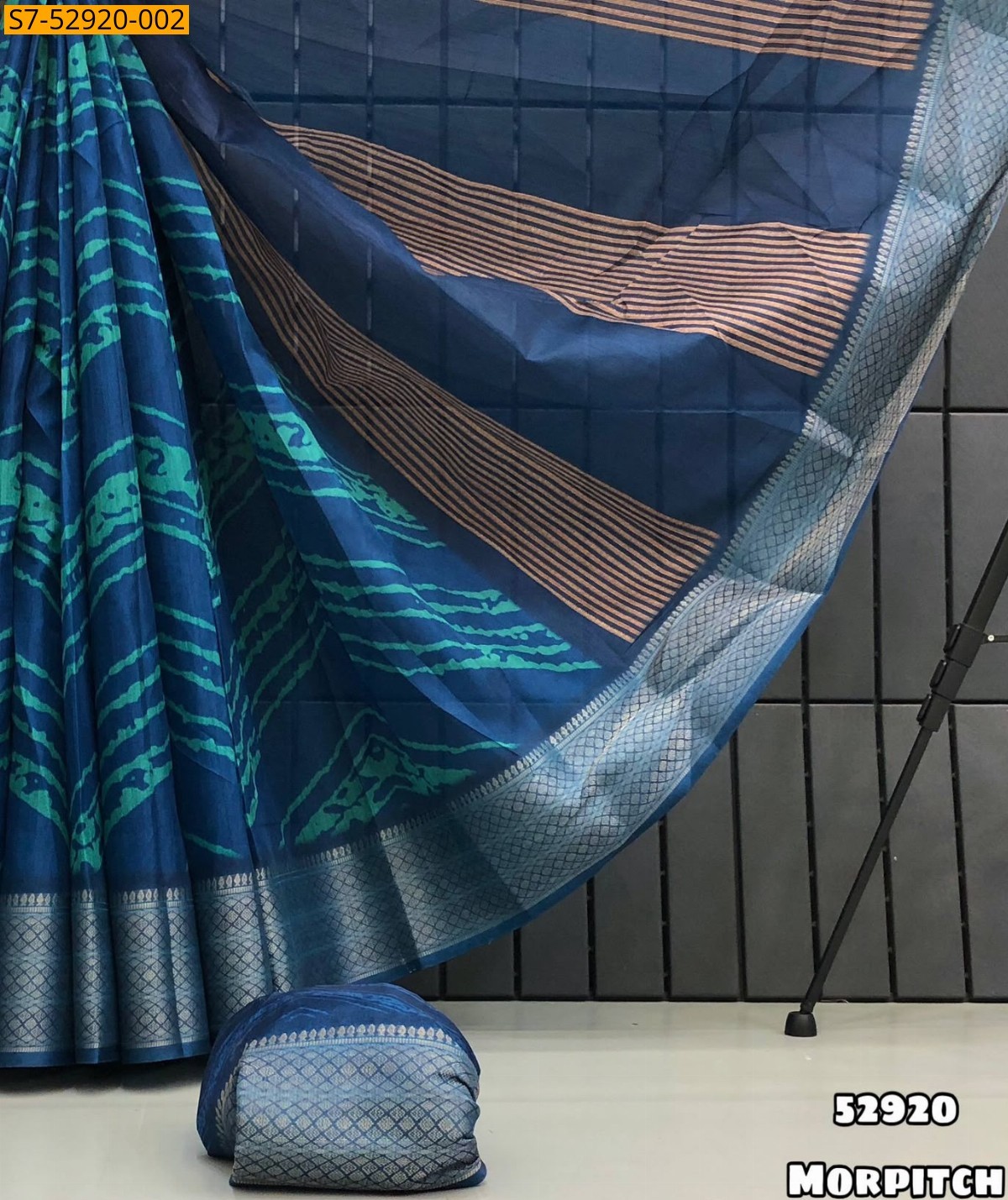 Morpitch Fancy Dola Silk Saree